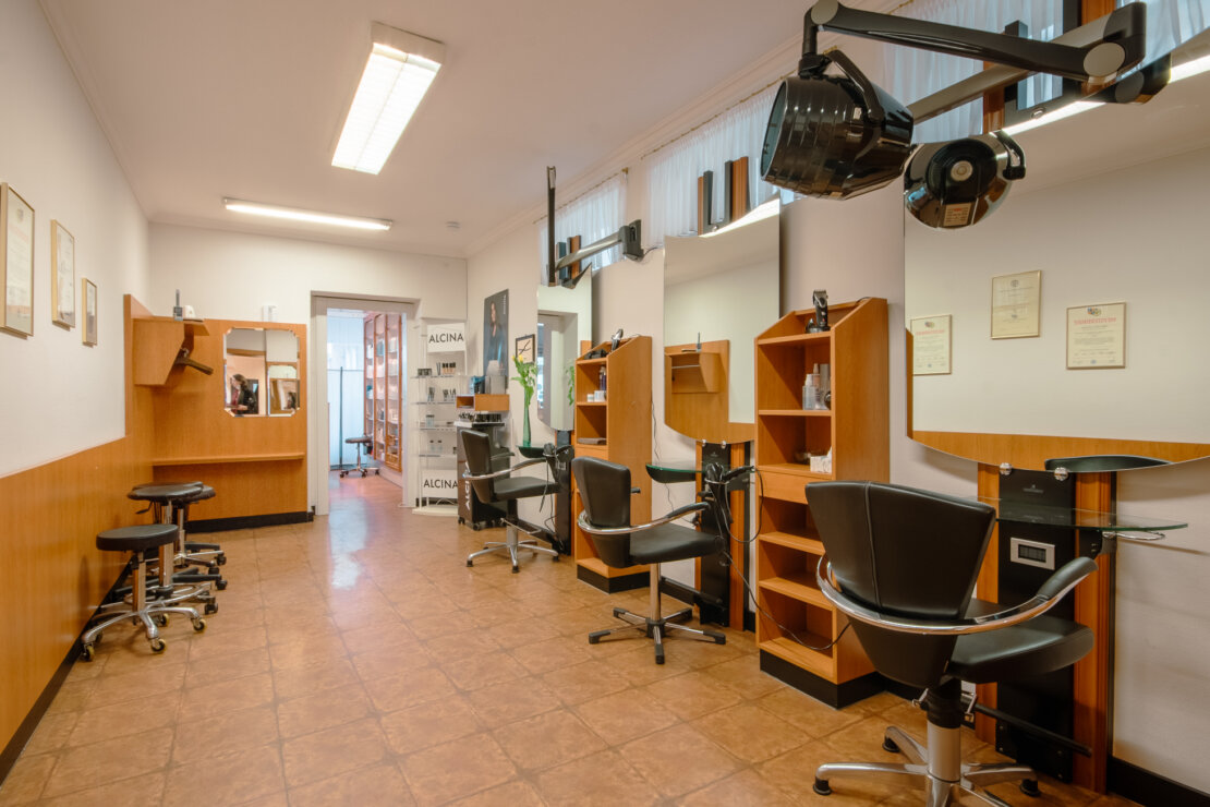 Salon